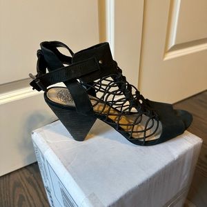 Vince Camuto Women’s Sandals, black, very comfortable, size 9